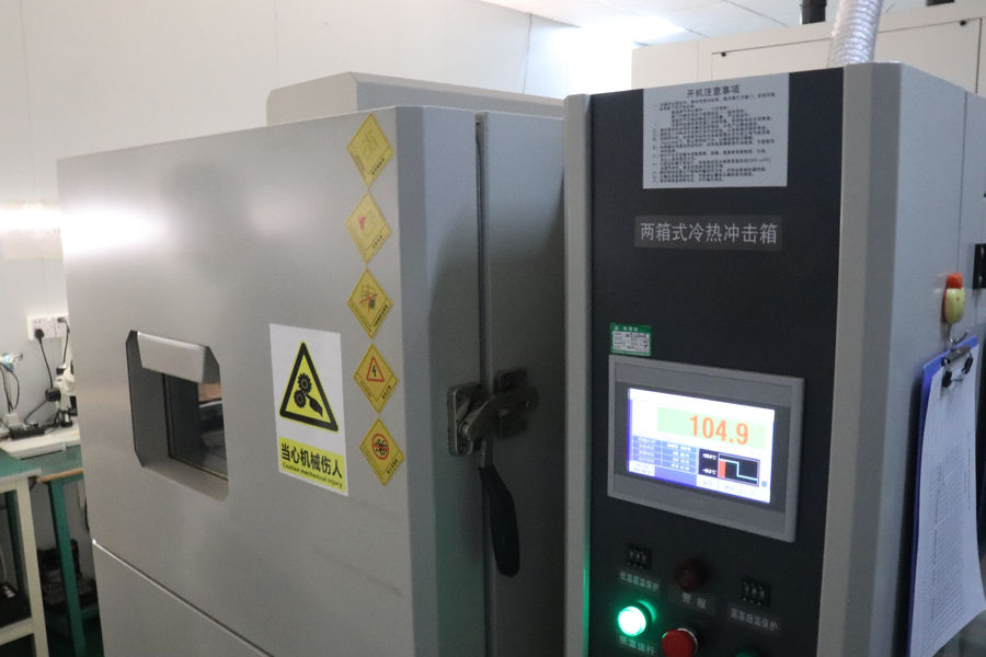 Shenzhen Snetop Technology Co., Ltd ligne de production du fabricant