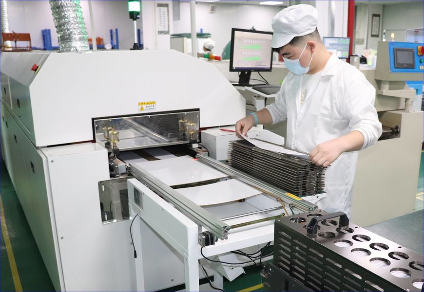 Shenzhen Snetop Technology Co., Ltd ligne de production du fabricant