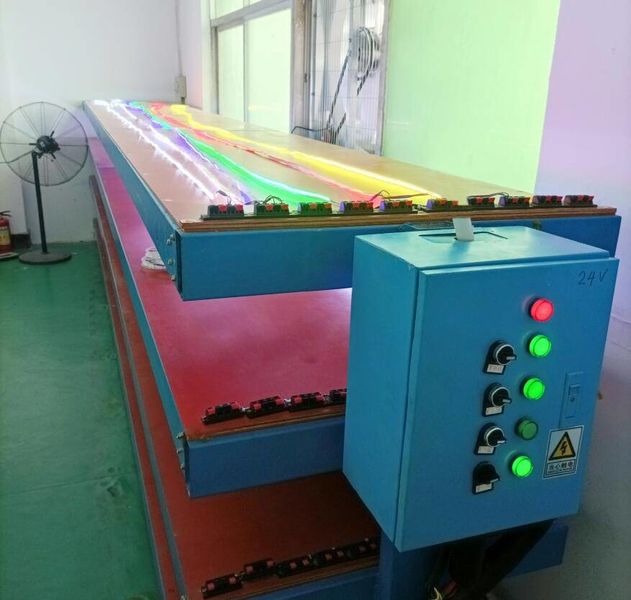 Shenzhen Snetop Technology Co., Ltd ligne de production du fabricant