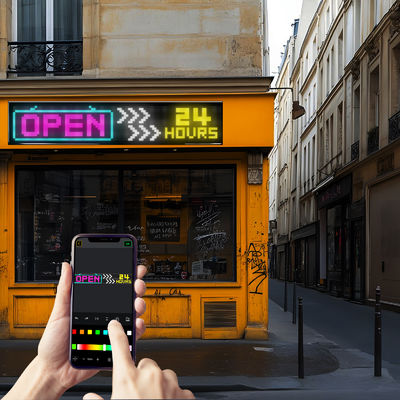 Écran matriciel flexible LED avec une luminosité de 3500 nits, une durée de vie de 100 heures, un affichage flexible et une taille de pixels de 16*96+